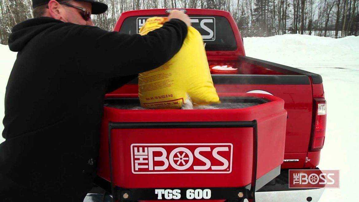 Boss TGS 600 Tailgate Spreader